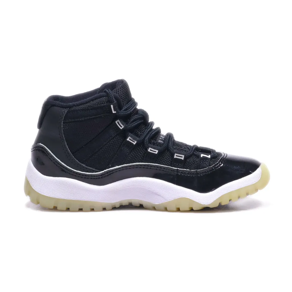 Air Jordan 11 Retro Sport Shoes Fabric Black Colour For Kids