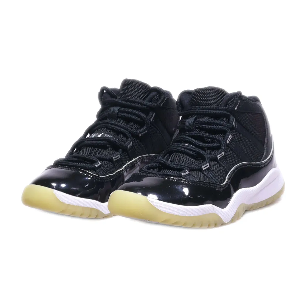 Air Jordan 11 Retro Sport Shoes Fabric Black Colour For Kids