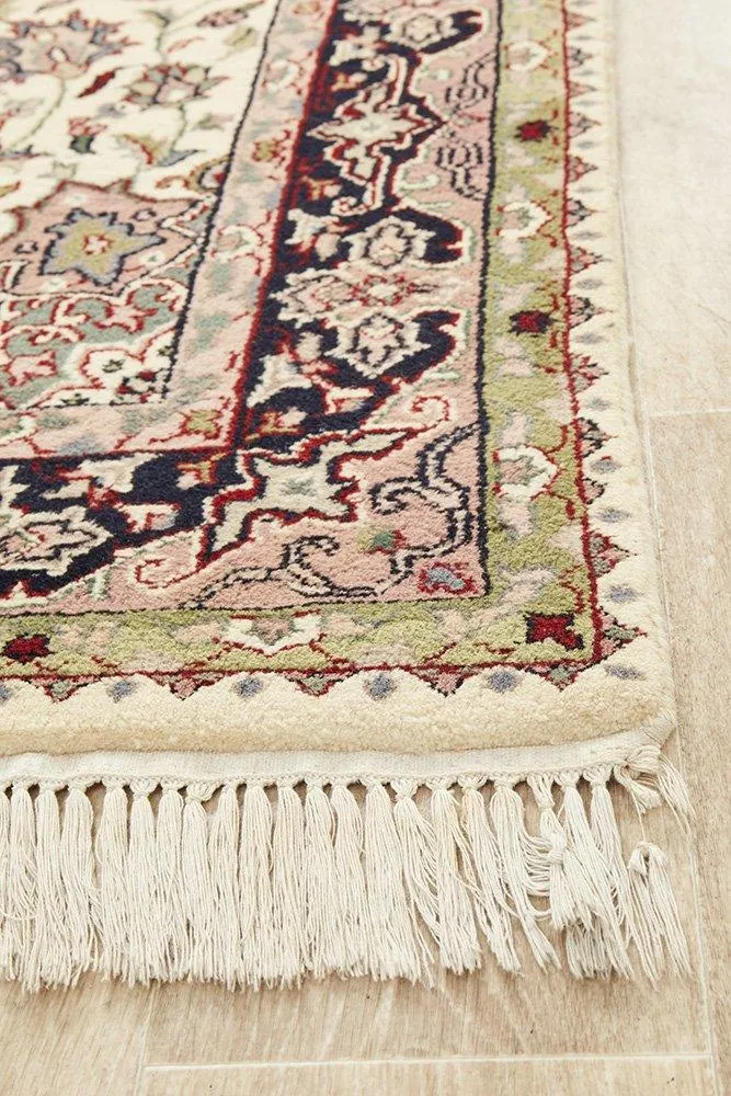 INDIAN HAND KNOTTED PERSIAN DESIGN-200X117CM