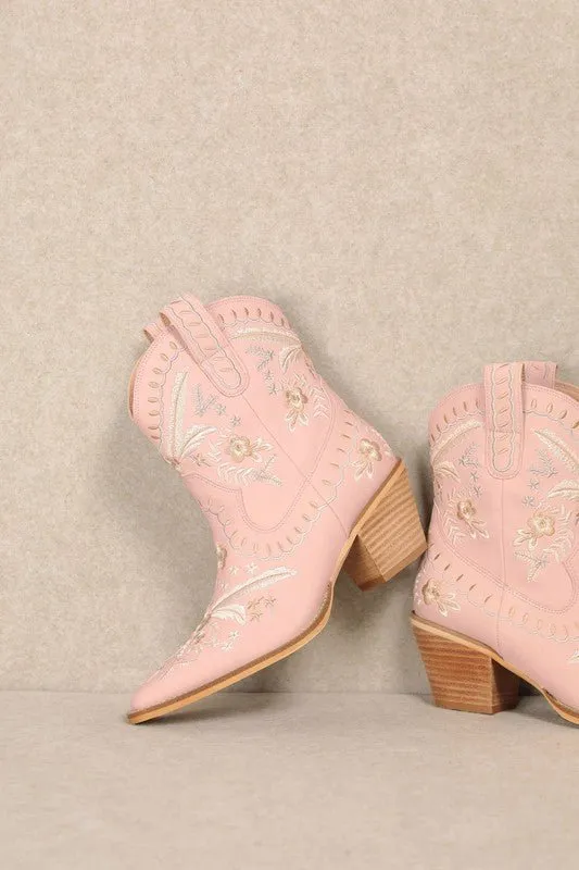 Out West Boots - Light Pink